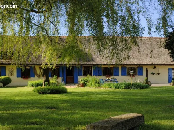 Maison chaumière