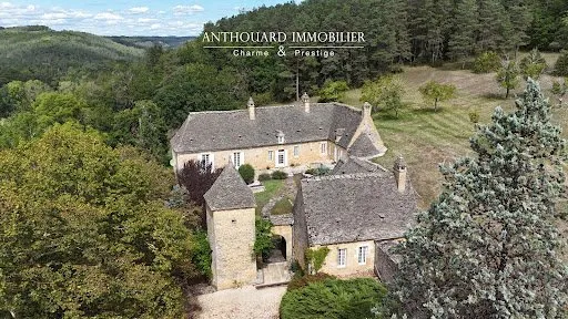 Propriété 6 pièces 180 m²