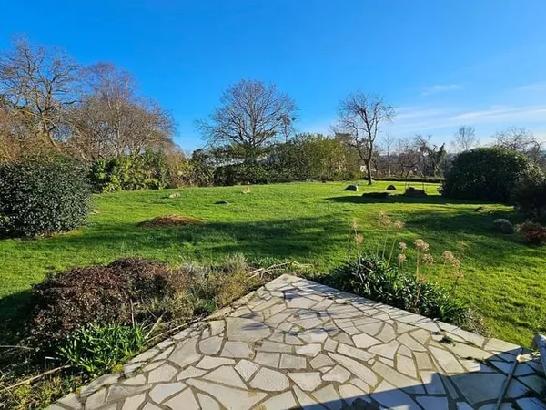 Maison 6 pièces 174 m²