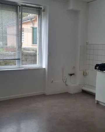 A louer F2 en RDC de 38m² - Besançon (quartier Léo-Lagrange)
