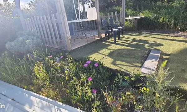Terrain Location Villeneuve-lès-Béziers  1400m² 300€