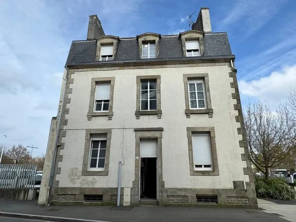 Immeuble de Rapport à rénover - 13 logements