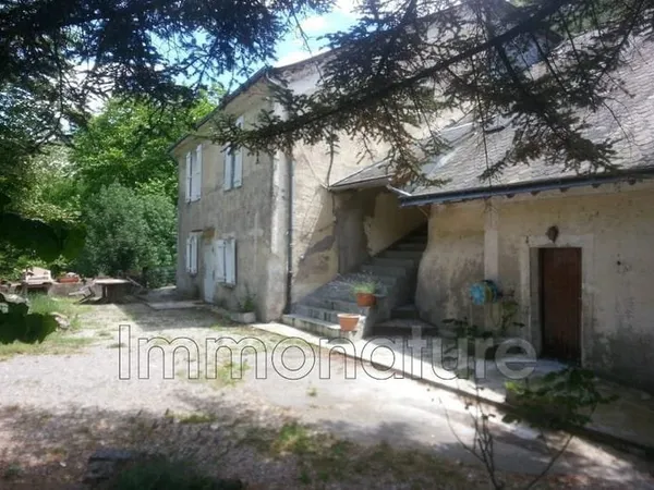 Appartement 4 pièces 165 m²