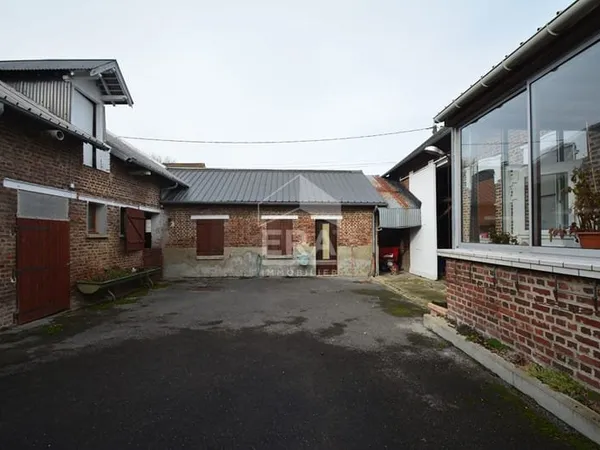 Maison Liez 5 pièce(s) 0133 m2
