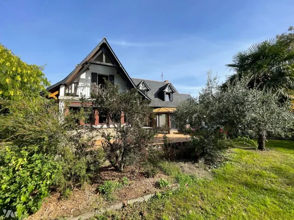 Maison 4 pièces 180 m²