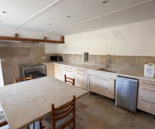 Appartement 2 pièces 64 m²