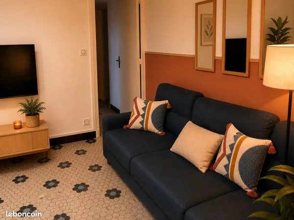 📍 Grand T2 55 m² refait à neuf - Meublé - Tout inclus