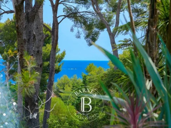 VENTE - LA CIOTAT - VILLA - 200 M² - VUE MER - JARDIN PAYSAGER 2 000 M² - PISCINE - POSSIBILITÉ D'EX