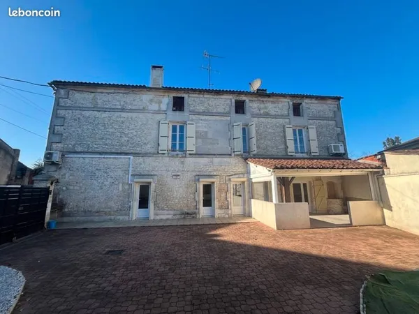 Maison 6 pièces 183 m²