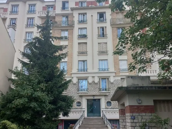 2 pièces meublé 35m² - Calme - 4 min gare Courbevoie