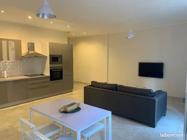 Magnifique appartement frontière Monaco