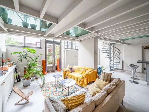 Appartement 3 pièces 152 m²
