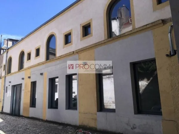Bureaux 200 m²