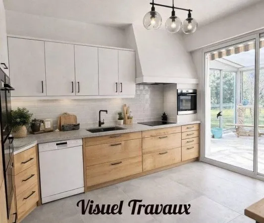 Maison de plain-pied 10 pièces 235 m²