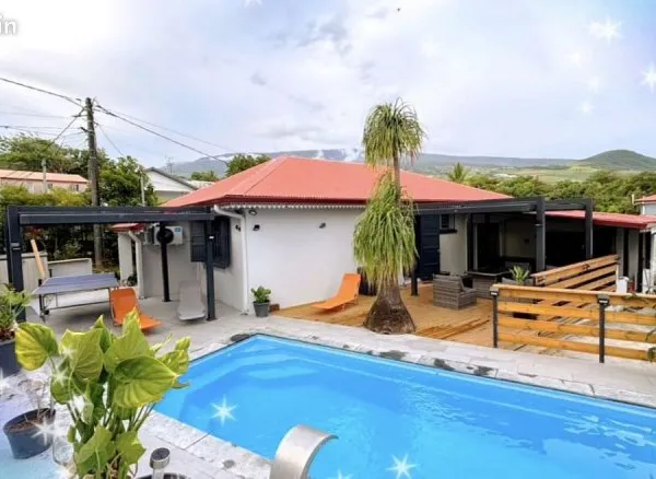 Maison F4/5 Vincendo