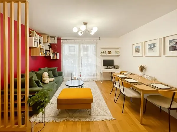 Appartement 2 pièce(s) 51 m² COEUR DE VILLE-TERRASSE 25M²