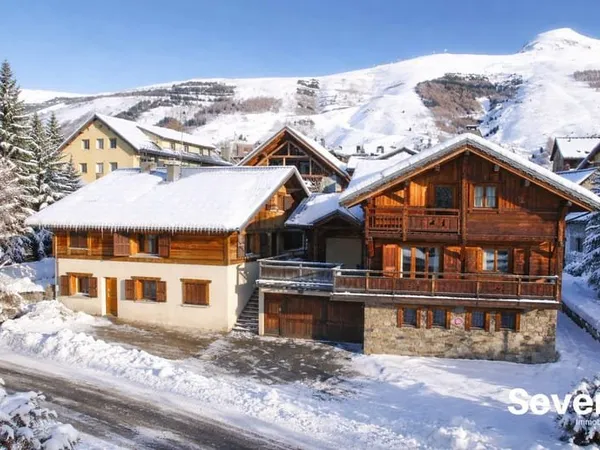 Maison 13 pièces 282 m²