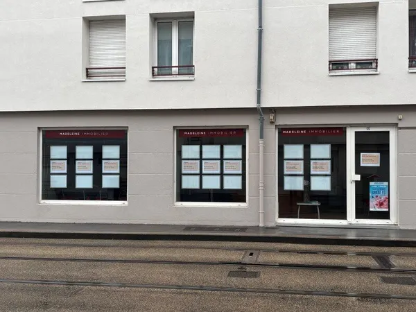 Local commercial 49 m²