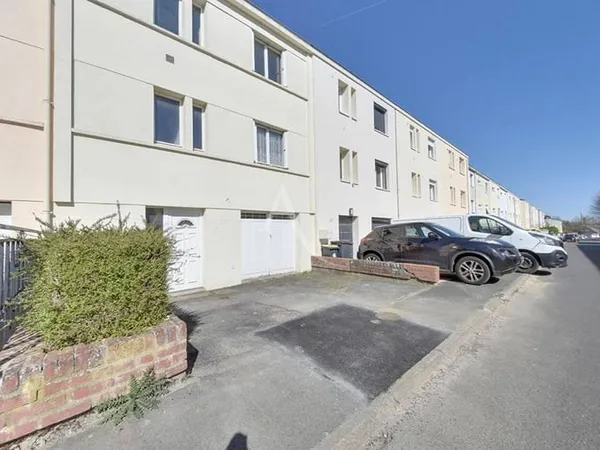 Maison 5 pièces 104 m²