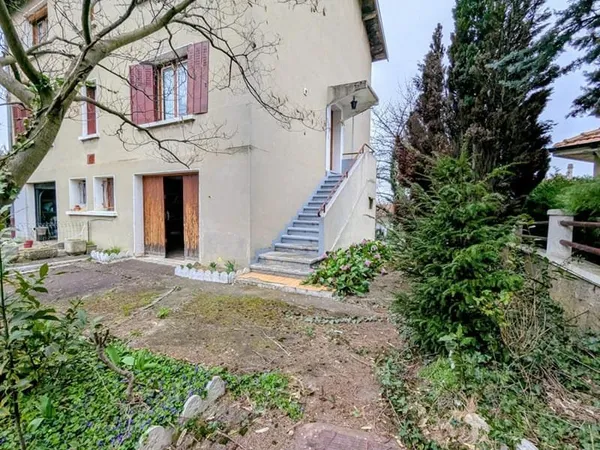 Appartement Venissieux 3 pièce(s) 76 m2 avec jardin + grand garage