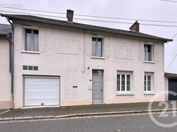 Maison de village 8 pièces 166 m²