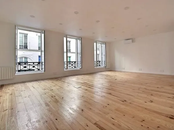 Bureaux 355 m²