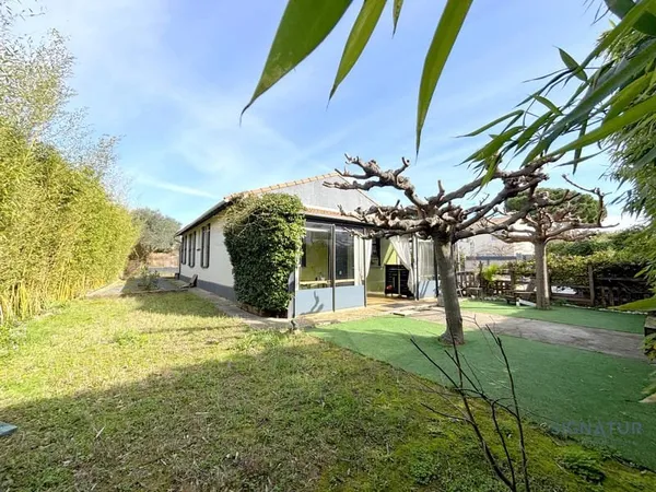 CASTELNAU-LE-LEZ Maison de plain-pied 95m2 sur 700 m2 de t