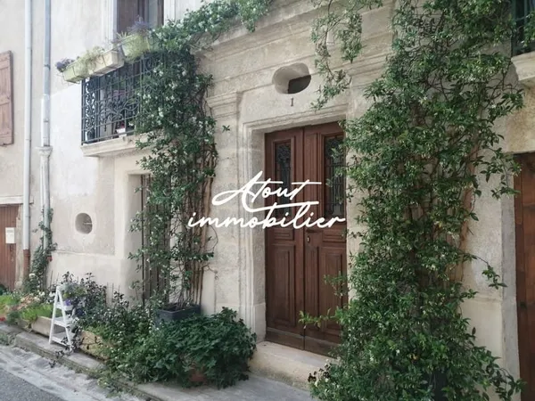 Proche Gignac maison d'habitation avec appartement indépenda
