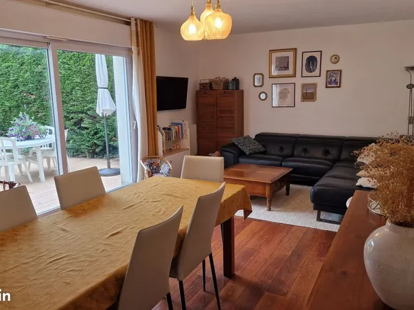 Maison 5 pièces 102 m² 360000