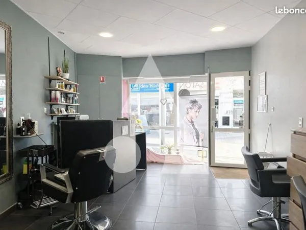 Local commercial 75 m² SOMAIN