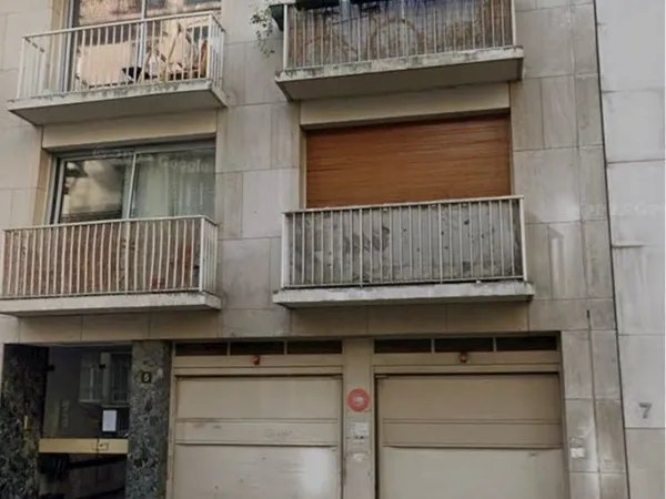 Parking rue etex