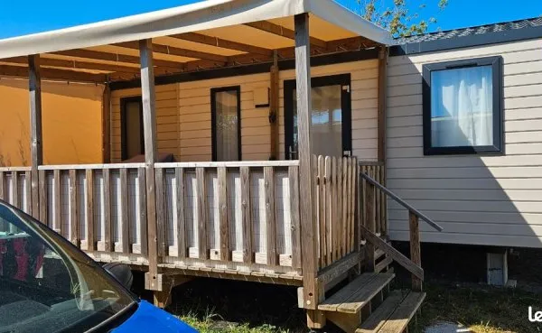 Mobil Home avec terasse couverte état neuf