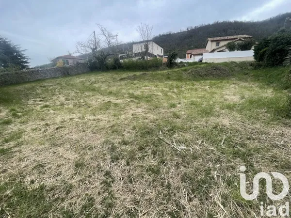 Terrain 527 m²