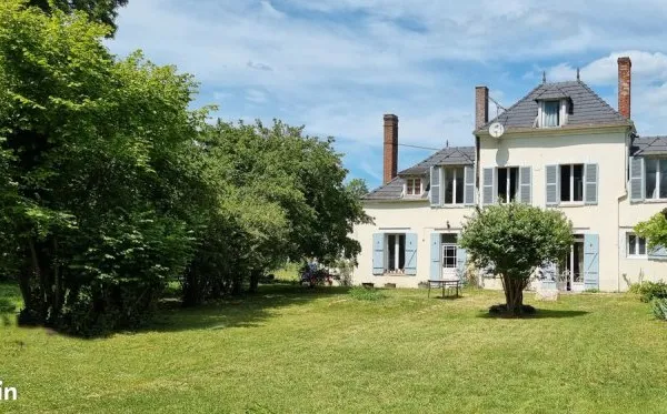 Belle et grande propriété en Bourgogne