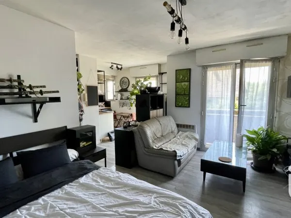 Studio 1 pièce 31 m²