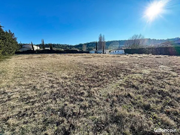 Terrain 1488 m² SAINT PAUL TROIS CHATEAUX