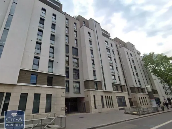 Stationnement Location Lyon   105€