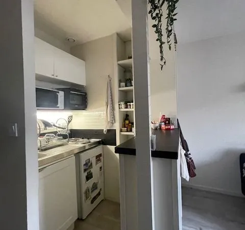 Studio 1 pièce 21 m²