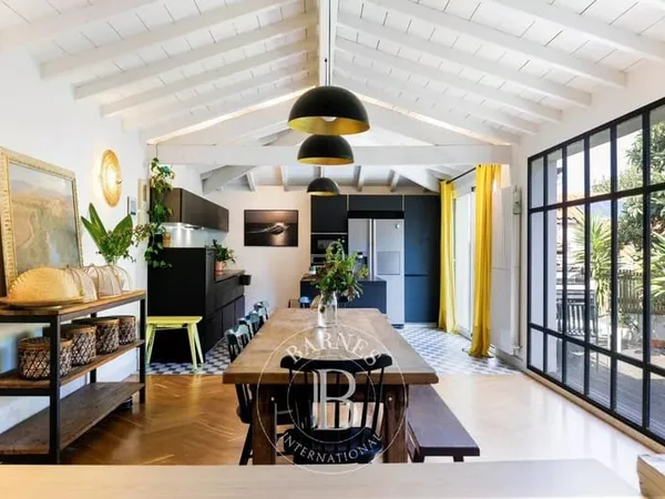 BIARRITZ, MAISON DE 170 M² AVEC JARDIN