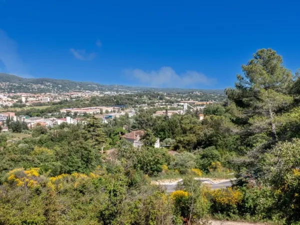 Terrain en individuel 1058 m²