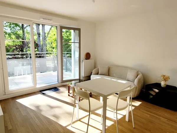 Appt neuf - 2 pieces -meuble - l isle adam