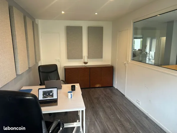 Bureau privé 15m² 2 à 3 postes tout inclus - Terrasse - Levallois Planchette