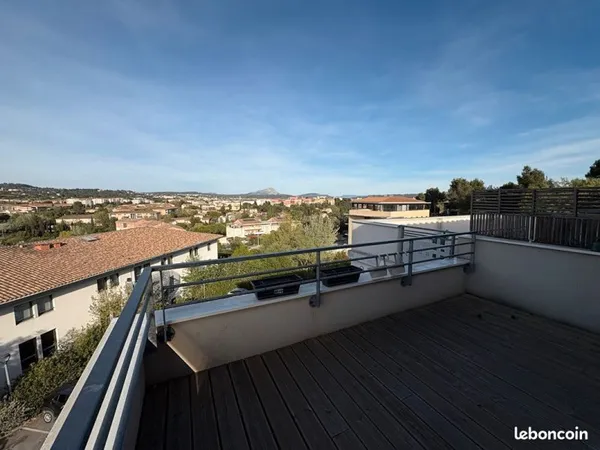 Studio 1 pièce 17 m²