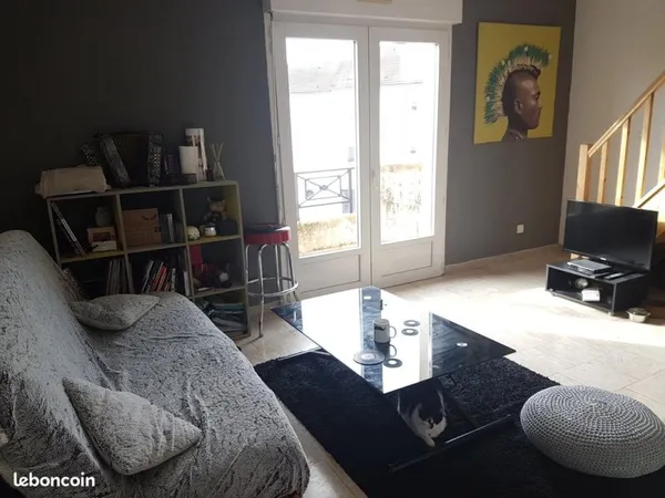 Appartement type 2, duplex, 47.47m², une chambre, balcon