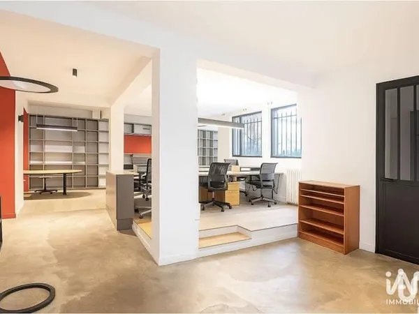 Bureaux 118 m²