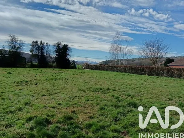 Terrain 2559 m²