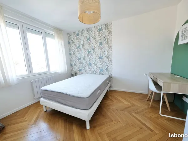 Maison 15 pièces 296 m²