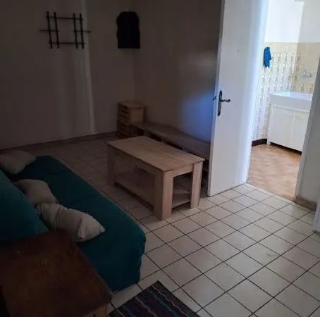 Studio 1 pièce 25 m²
