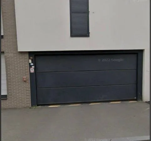Lot 3 places parking - 24.000