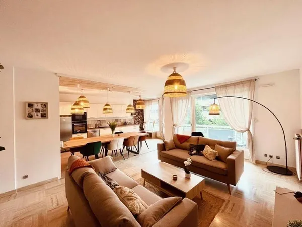 Appartement 4 pièces 84 m²
